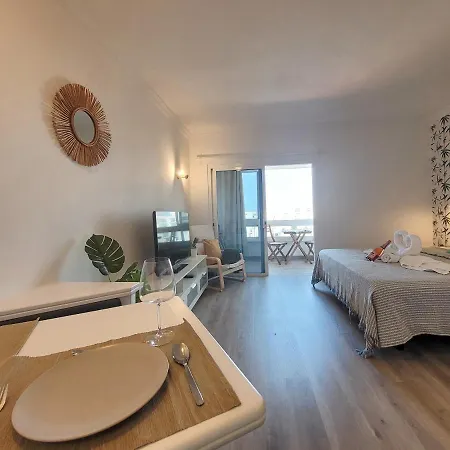 Spacious Studio With Sea View In Paraiso Del Sur * أذيخي